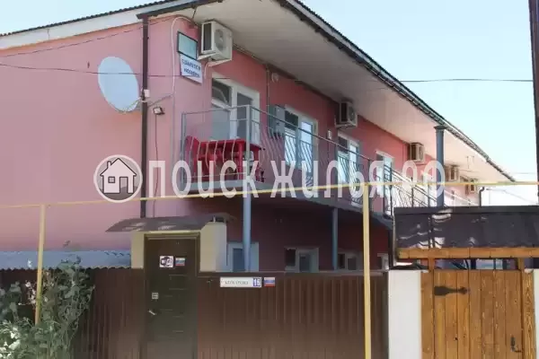 Частный сектор «Частный дом на Комарова», Береговое
