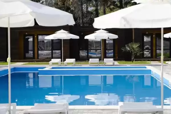 База отдыха «Poolside»