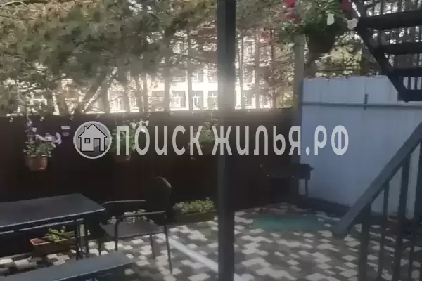 Апартаменты «Белый дом», Новомихайловский