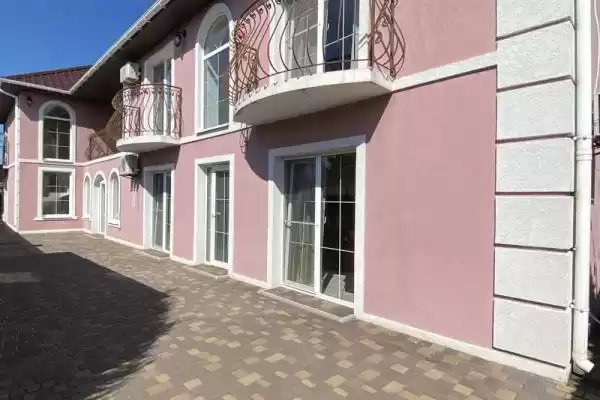 Гостевой дом «Family Hotel»