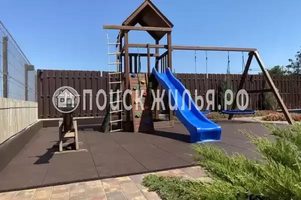База отдыха «Азов Дизайн», Голубицкая