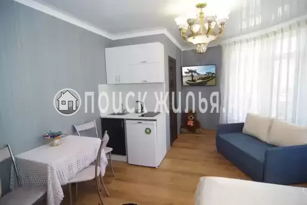 Гостевой дом «Чемпион», Алушта