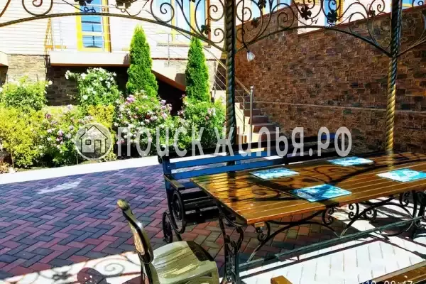 Гостевой дом «Ирбис», Дивноморское