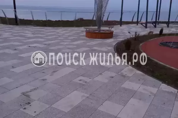 «На Зеленой 7», Кучугуры