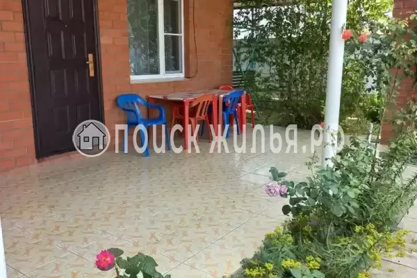 «На Зеленой 7», Кучугуры