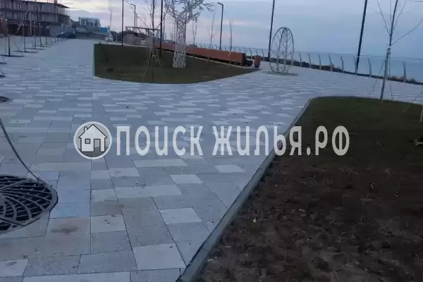 «На Зеленой 7», Кучугуры