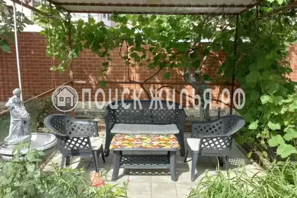 «На Зеленой 7», Кучугуры