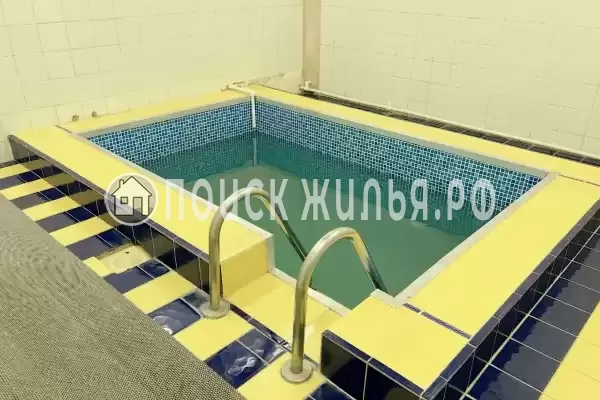 Гостиница «Адрия», Мегион