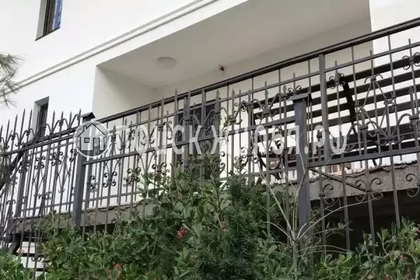 «Крым Ностальжи», Оползневое