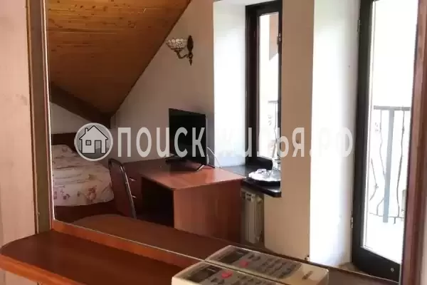 «Крым Ностальжи», Оползневое