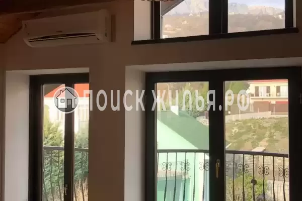 «Крым Ностальжи», Оползневое