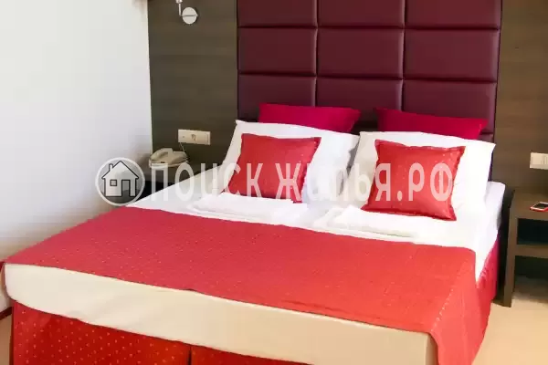 Отель «Милот», Волжский