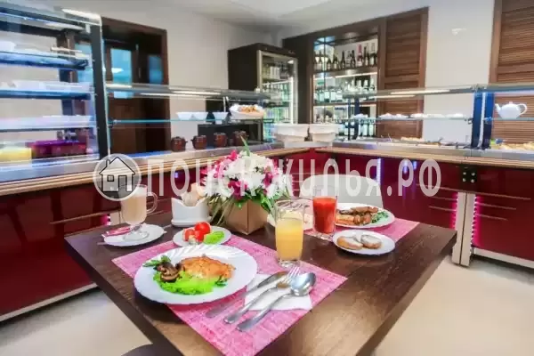 Отель «Милот», Волжский