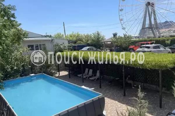 Отель «Оздоровительный Комплекс Лазурный», Коктебель