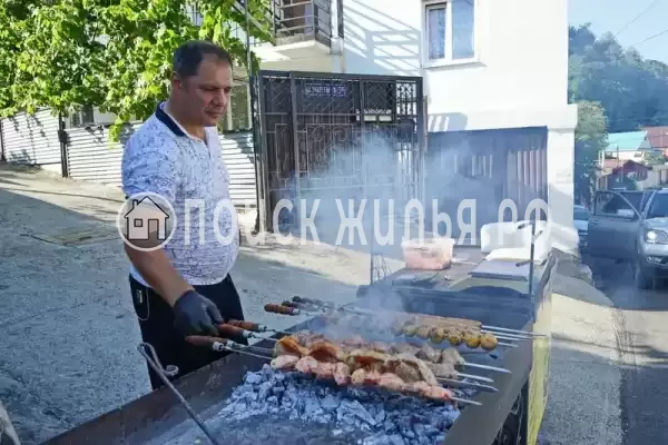 «На Тихорецкой 5», Солоники