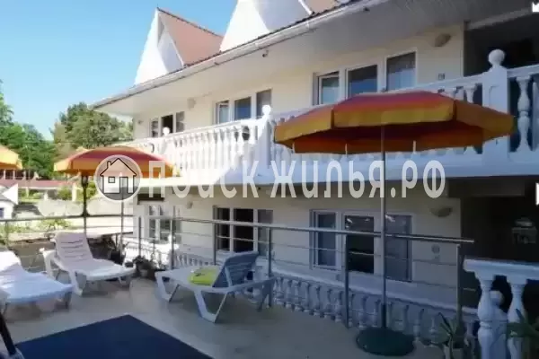 «Аделия», Вардане