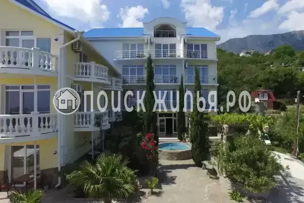 «Forest», Алупка