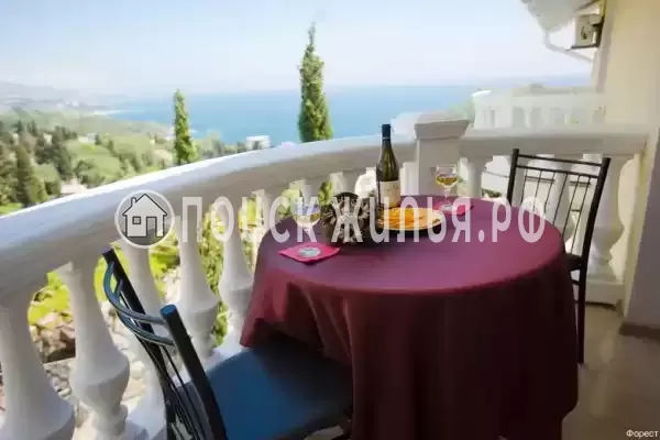 «Forest», Алупка