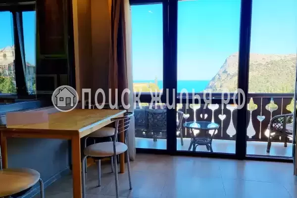 «Шаляпин Хаус», Новый Свет