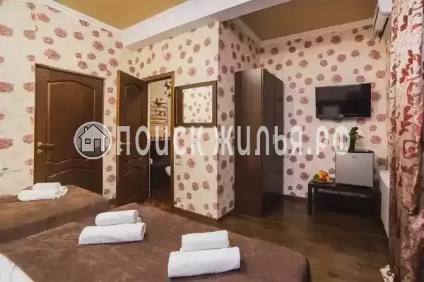 «Тропики», Адлер