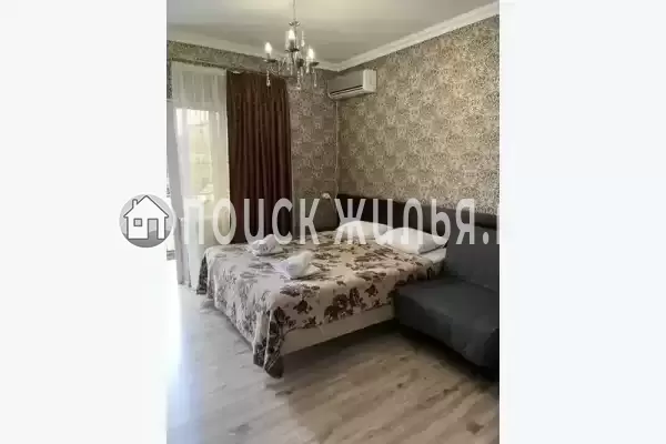 «Тропики», Адлер