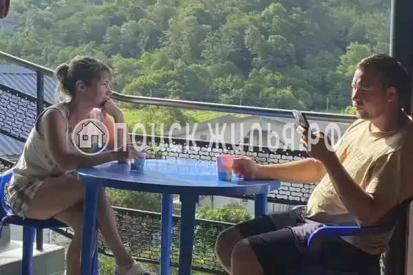 «У Карины», Лоо