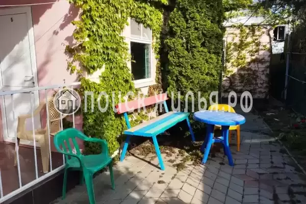 «На Почтовом», Кучугуры