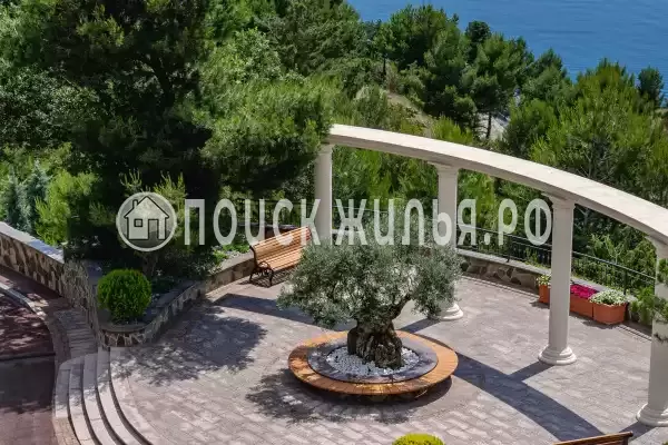 Отель «Крымский Бриз Hotel & Villas», Парковое