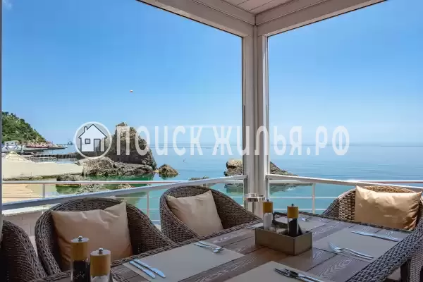Отель «Крымский Бриз Hotel & Villas», Парковое