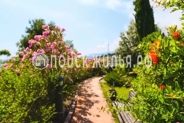 Отель «Крымский Бриз Hotel & Villas», Парковое