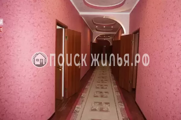 Отель «Зодиак», Радужный