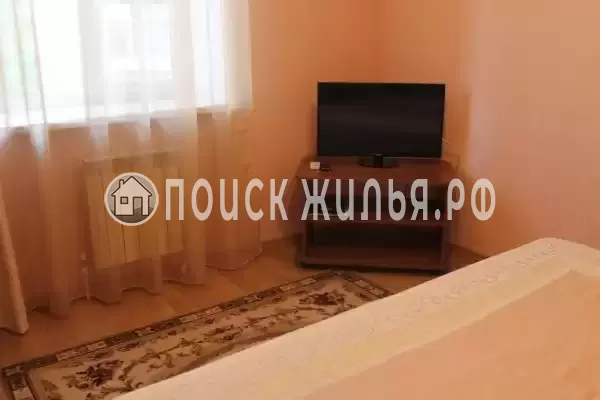 Отель «Париж», Семёнов