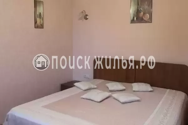 Отель «Париж», Семёнов