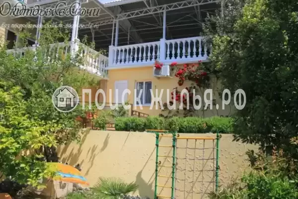 «Лавр», Лазаревское «Лавр», Лазаревское