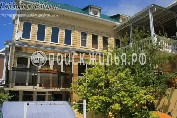 «Лавр», Лазаревское «Лавр», Лазаревское