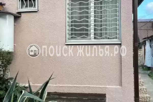 Частный сектор «Домик под ключ Margo house», Сухум