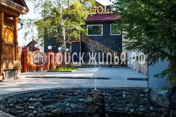 Отель «Голд», Зея