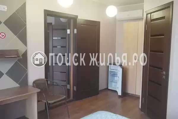 «Pozitiff Guest House», Угловое