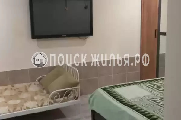 Частный сектор «Часть дома у моря», Сухум