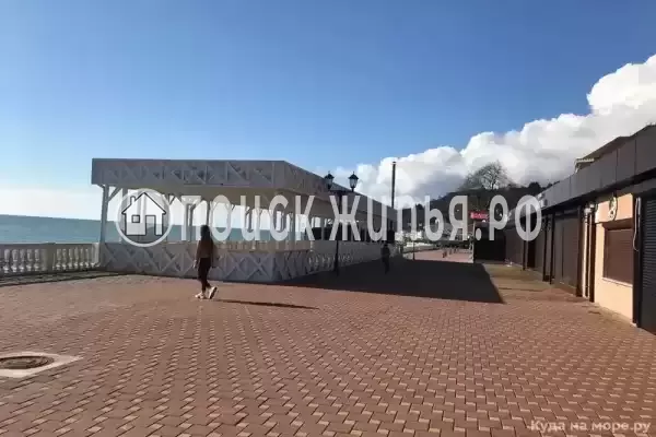 «Лоо-Амелия», Лоо