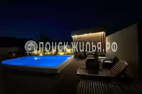 «Apartoment's», Сукко