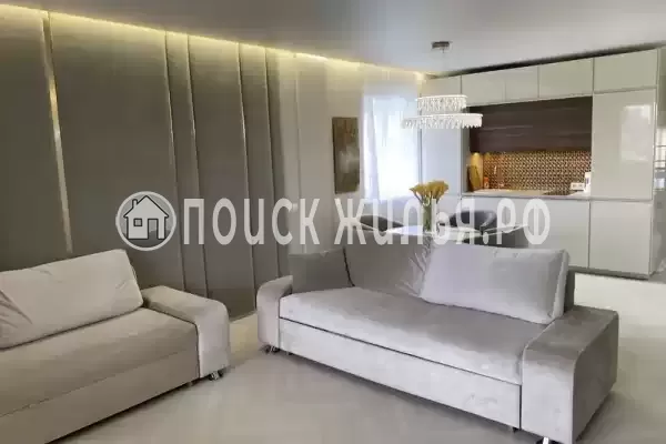 «Apartoment's», Сукко