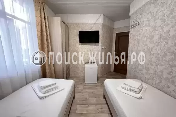 «Retten Hous», Адлер