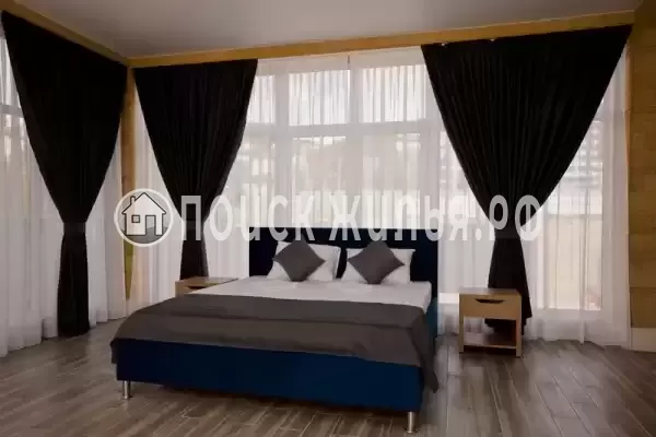 «LooSPAngeles», Лоо «LooSPAngeles», Лоо