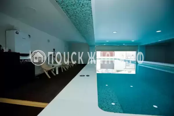 «LooSPAngeles», Лоо «LooSPAngeles», Лоо