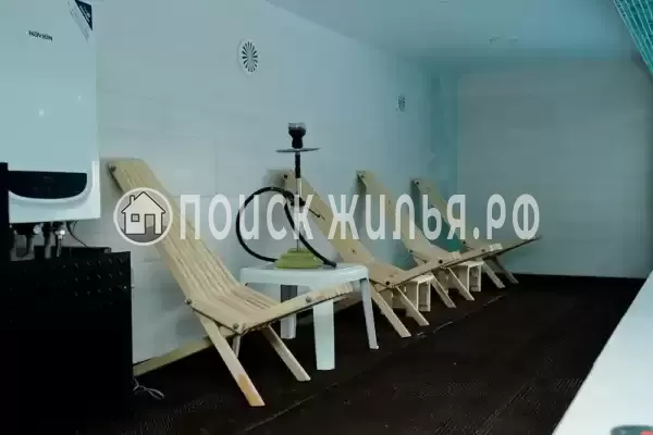 «LooSPAngeles», Лоо «LooSPAngeles», Лоо