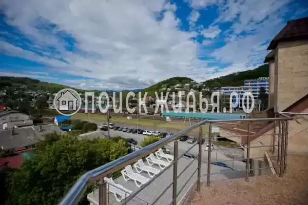 «LooSPAngeles», Лоо «LooSPAngeles», Лоо