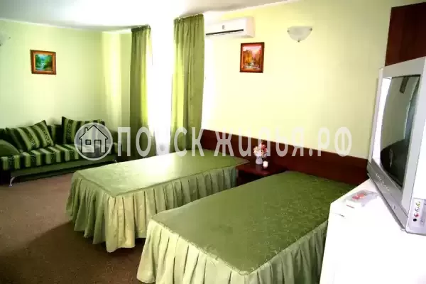 «Априори», Витязево