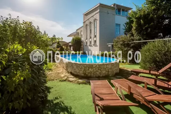 «Херсонес», Севастополь