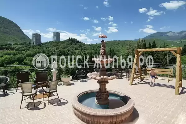 Отель «Фламинго», Партенит